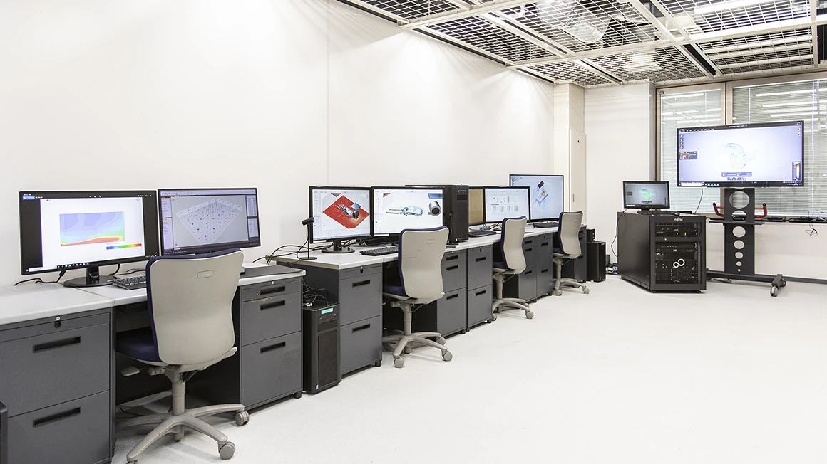 数値解析室/計測室